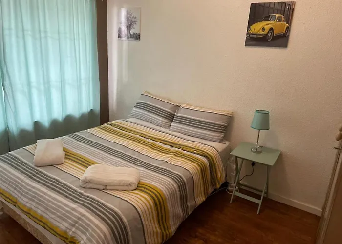 Cozy And Stylish Room
